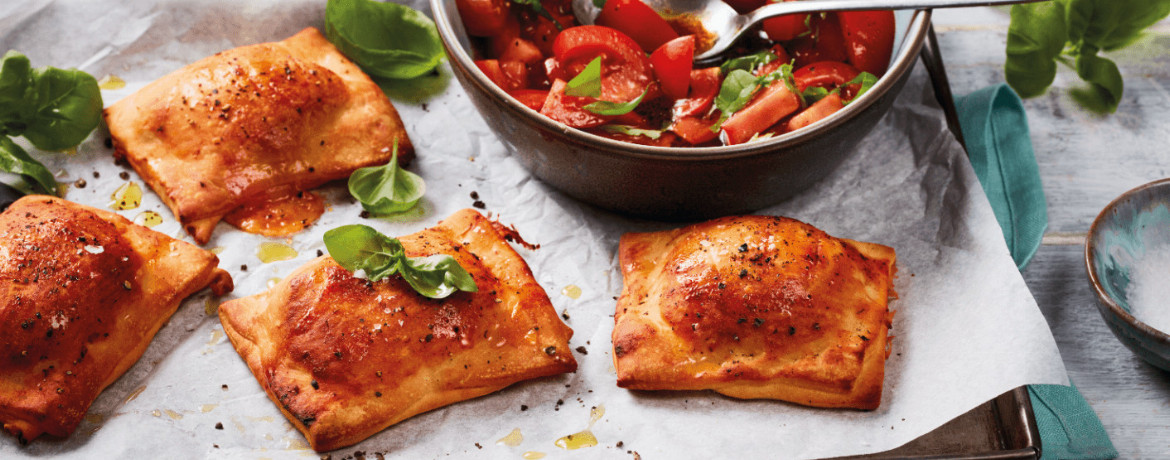 3910 Rezepte mit Pizzateig
