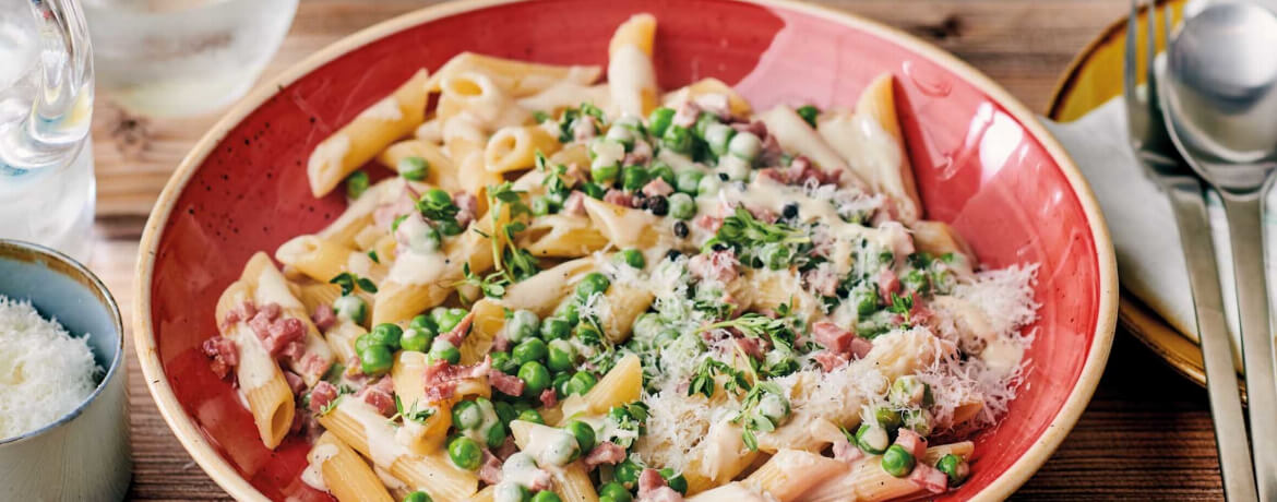 Pasta in Frischkäse-Erbsen-Sauce mit Katenschinken für 4 Personen von lidl-kochen.de