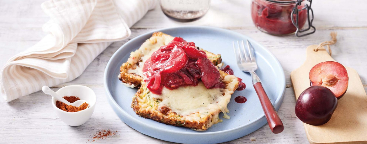 Herzhafte Arme Ritter mit Pflaumenchutney für 4 Personen von lidl-kochen.de