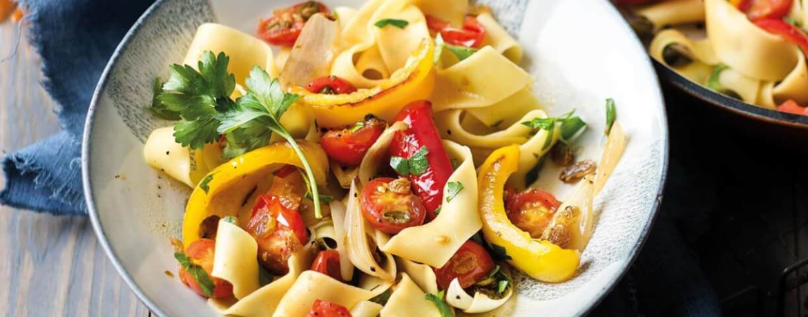 Caponata mit Pasta, Kapern und Rosinen für 4 Personen von lidl-kochen.de