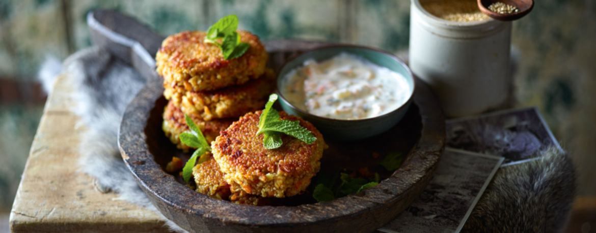 Orientalische Quinoa-Karotten-Frikadellen mit Kräuter-Skyr für 4 Personen von lidl-kochen.de