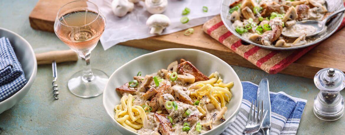 Rahmgeschnetzeltes mit Champignons und Spätzle - Rezept | LIDL Kochen