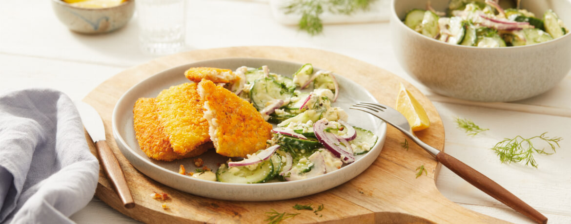 Gurkensalat mit Dill-Dressing und veganem Vemondo-Cornflakes-Schnitzel für 4 Personen von lidl-kochen.de