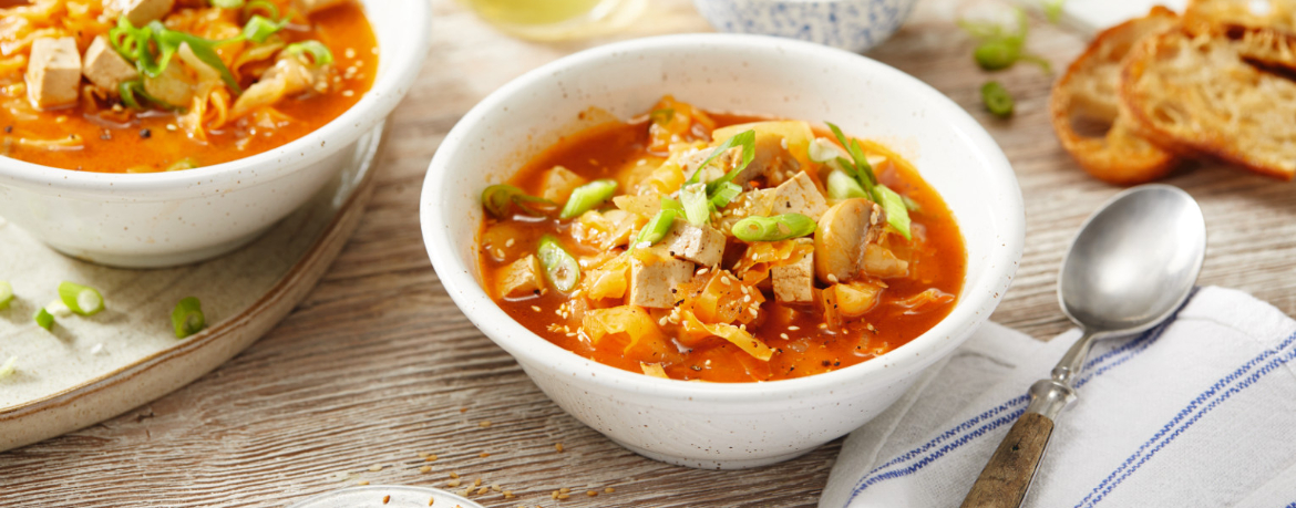 Veganer Spitzkohleintopf &amp; Tofu - Rezept | LIDL Kochen