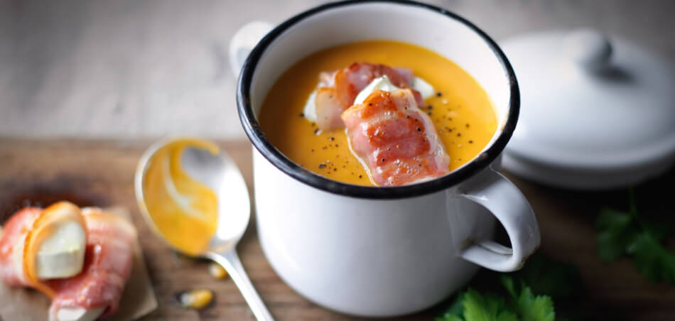 Süßkartoffel-Karotten-Suppe mit gebratenen Talern vom Ziegenkäse für 4 Personen von lidl-kochen.de