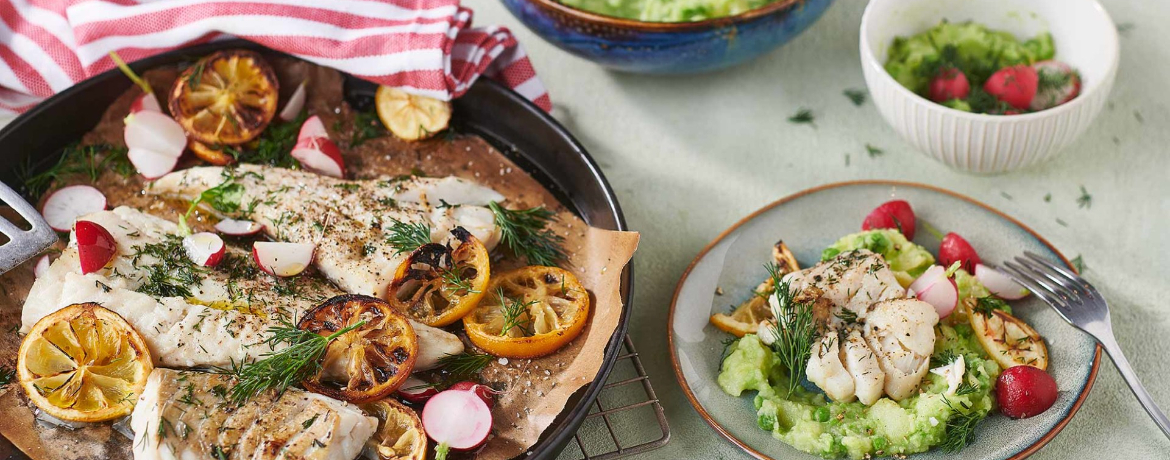 Gebackenes Seelachsfilet auf Kartoffel-Erbsenpüree für 4 Personen von lidl-kochen.de