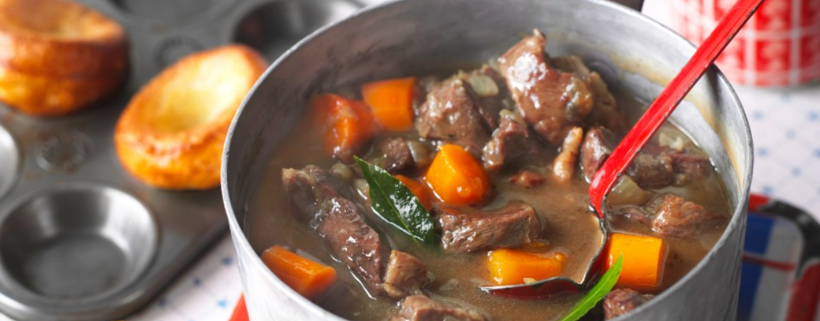 Beef and Beer Rinder-Gulasch mit Yorkshire Pudding für 4 Personen von lidl-kochen.de