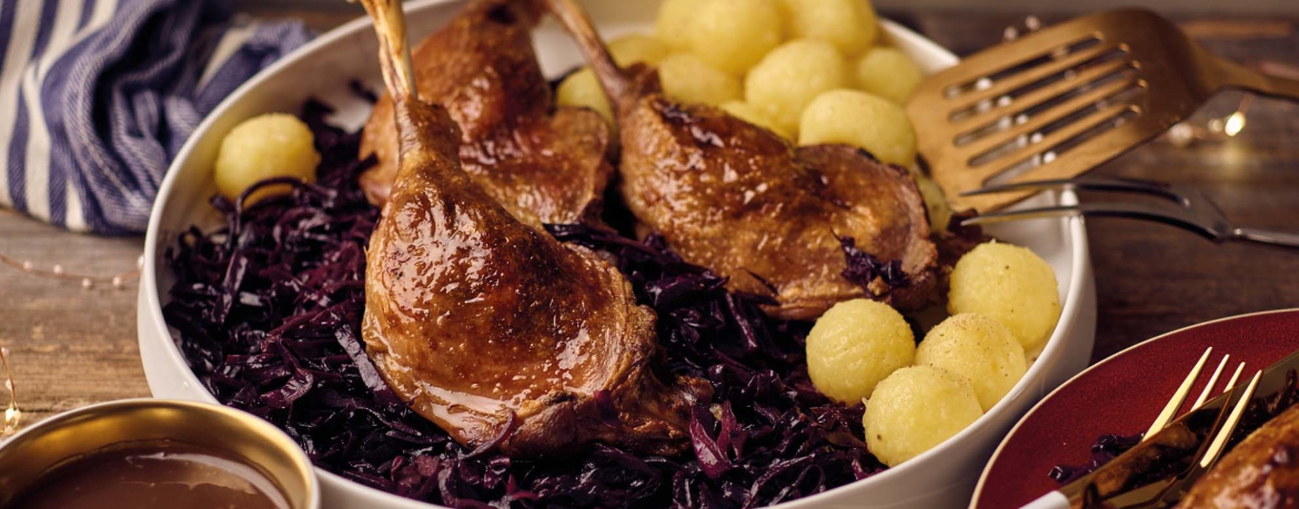 Gänsekeule mit Rotkohl und Kartoffelklößen für 4 Personen von lidl-kochen.de