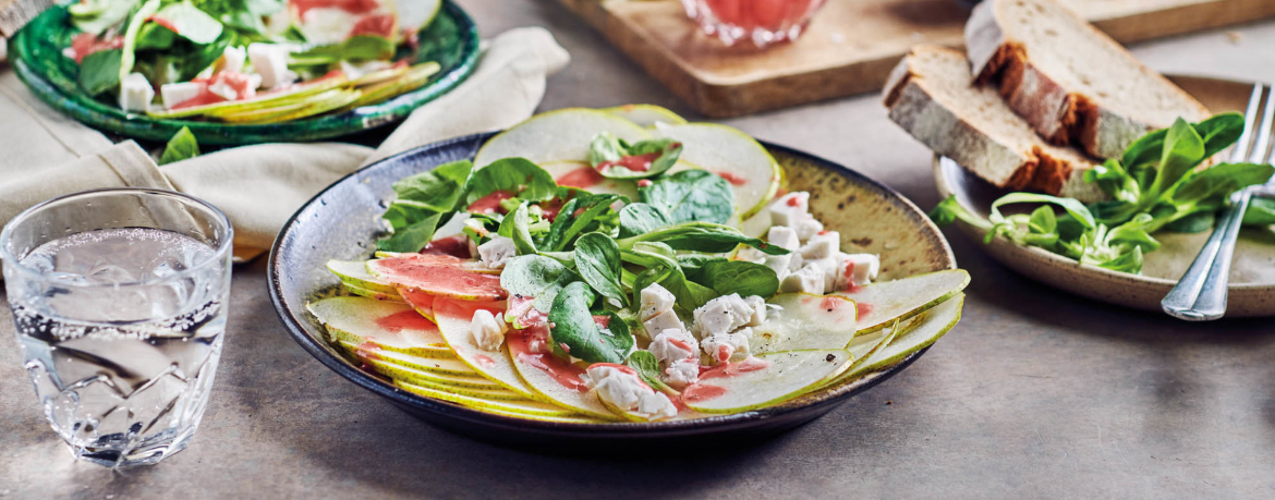 Birnen-Carpaccio mit Feldsalat und Himbeer-Vinaigrette für 4 Personen von lidl-kochen.de