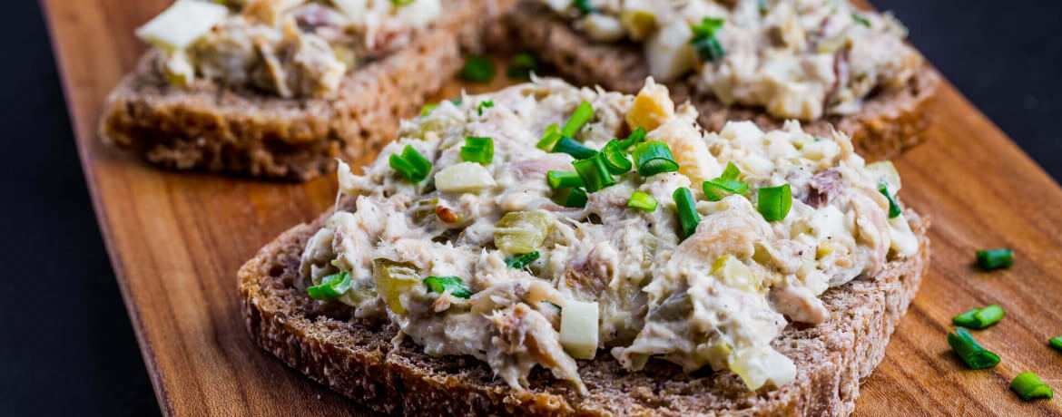 Makrelen-Dip mit Gewürzgurken - Rezept | LIDL Kochen