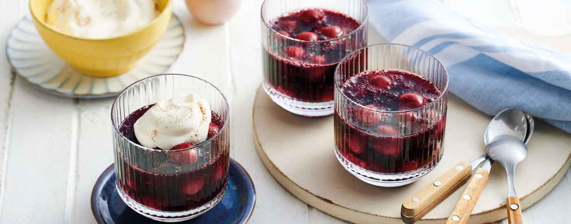 Glühwein-Kirsch-Dessert für 4 Personen von lidl-kochen.de