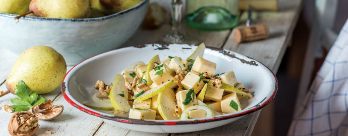 Fruchtiger Käsesalat mit Walnüssen und Birne für 4 Personen von lidl-kochen.de