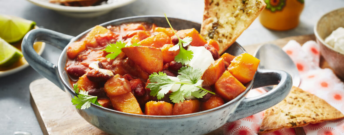 Chili con Kürbis mit selbstgemachten Tortilla-Chips für 4 Personen von lidl-kochen.de