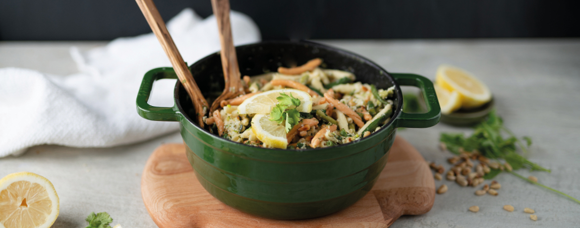 Pasta mit selbstgemachten Zitronenpesto und Bohnen für 4 Personen von lidl-kochen.de