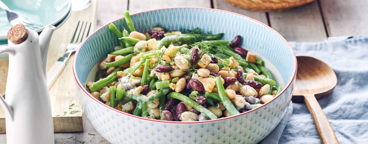 Dreierlei-Bohnen-Salat mit Croûtons für 4 Personen von lidl-kochen.de