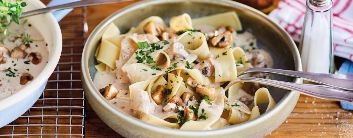 Nudeln mit Pilzragout für 4 Personen von lidl-kochen.de