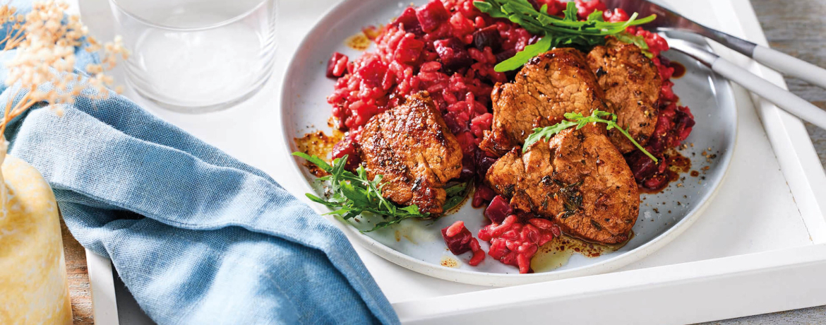 Mariniertes Schweinefilet mit Rote Bete Risotto für 4 Personen von lidl-kochen.de