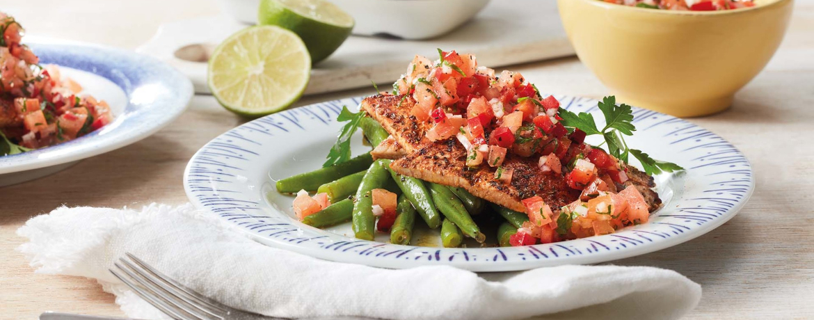 Gewürz-Schnitzel mit grünen Bohnen und Tomaten-Paprika-Salsa für 4 Personen von lidl-kochen.de