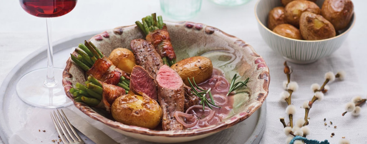 Lammfilet mit gerollten Bohnen zu Honig-Kartoffeln an Soße mit Rosmarin für 4 Personen von lidl-kochen.de