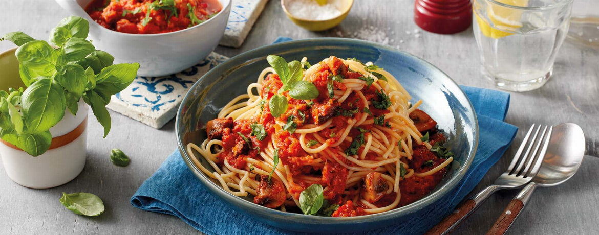 Spaghetti mit veganer Pilz-Bolognese - Monsieur Cuisine Rezept