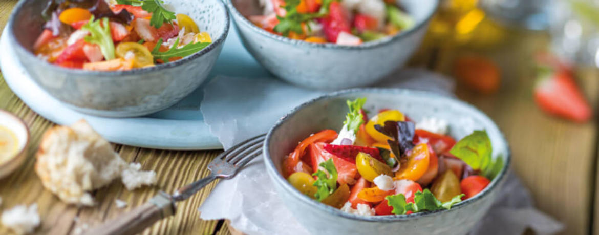 Bunter Tomatensalat mit Erdbeeren für 4 Personen von lidl-kochen.de