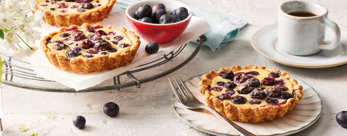 Heidelbeer-Marzipan-Tartes für 4 Personen von lidl-kochen.de