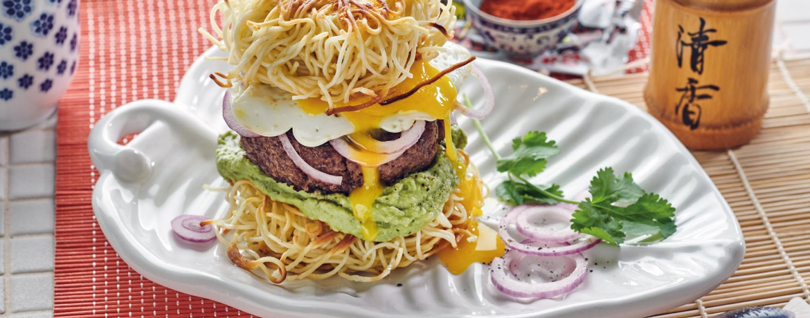 Ramen-Burger mit Spiegelei für 4 Personen von lidl-kochen.de