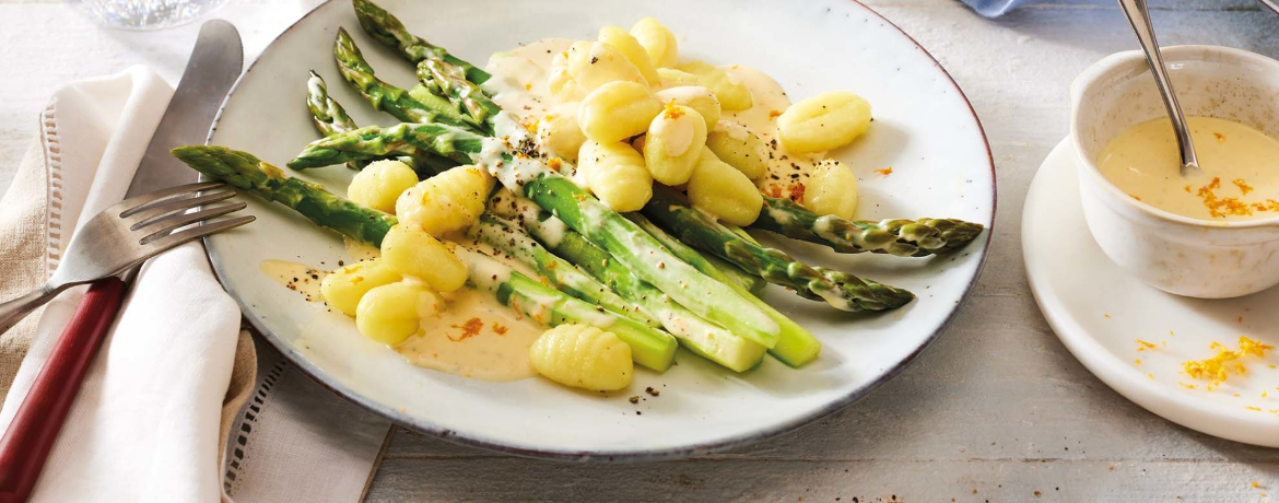 Gnocchi mit grünem Spargel in Orangen-Sahne-Sauce für 4 Personen von lidl-kochen.de