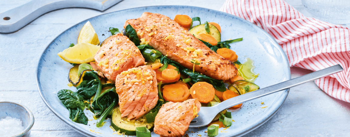 Lachs auf Gemüsebett - Rezept | LIDL Kochen