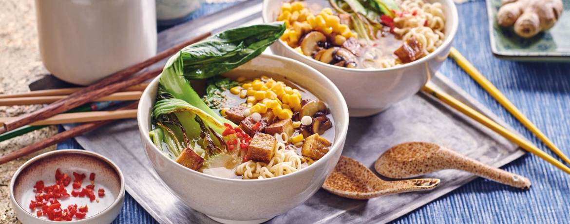 Schnelle vegane Ramen mit Tofu für 4 Personen von lidl-kochen.de