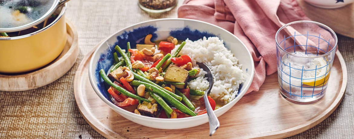 Veganes Gemüse Curry mit Räuchertofu für 4 Personen von lidl-kochen.de