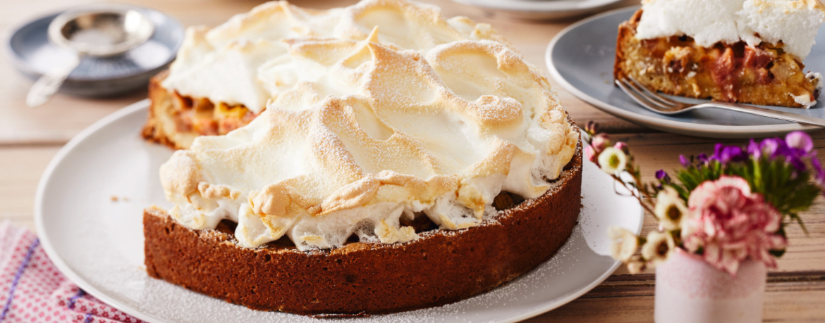 Rhabarber Kuchen mit Baiser für 12 Personen von lidl-kochen.de