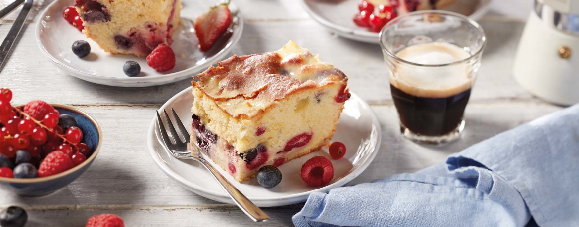 Beerenkuchen mit Sahneguss für 16 Personen von lidl-kochen.de