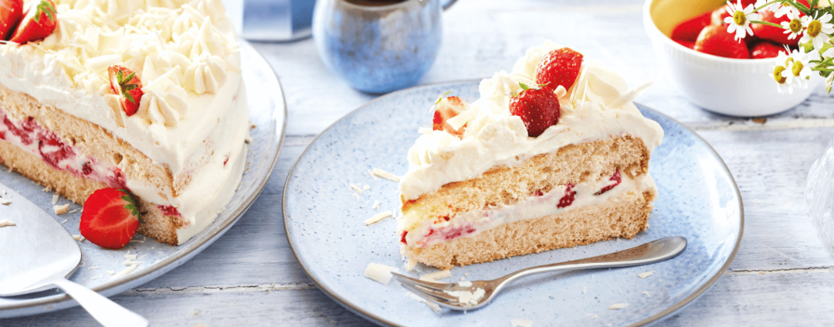 Weiße Schokotorte mit Erdbeeren für 16 Personen von lidl-kochen.de