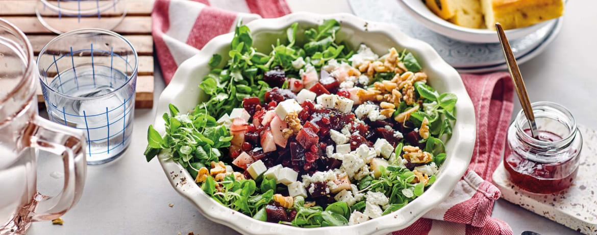 Rote-Bete-Feldsalat mit Preiselbeeren & Fetakäse für 4 Personen von lidl-kochen.de
