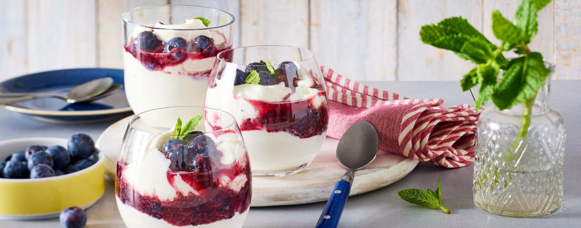 Joghurt mit Blaubeeren für 4 Personen von lidl-kochen.de