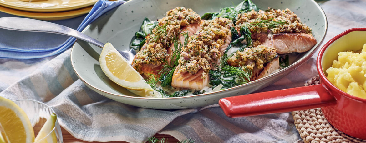 Lachs mit Senfkruste auf Kartoffelpüree mit rahmigen Spinat für 2 Personen von lidl-kochen.de