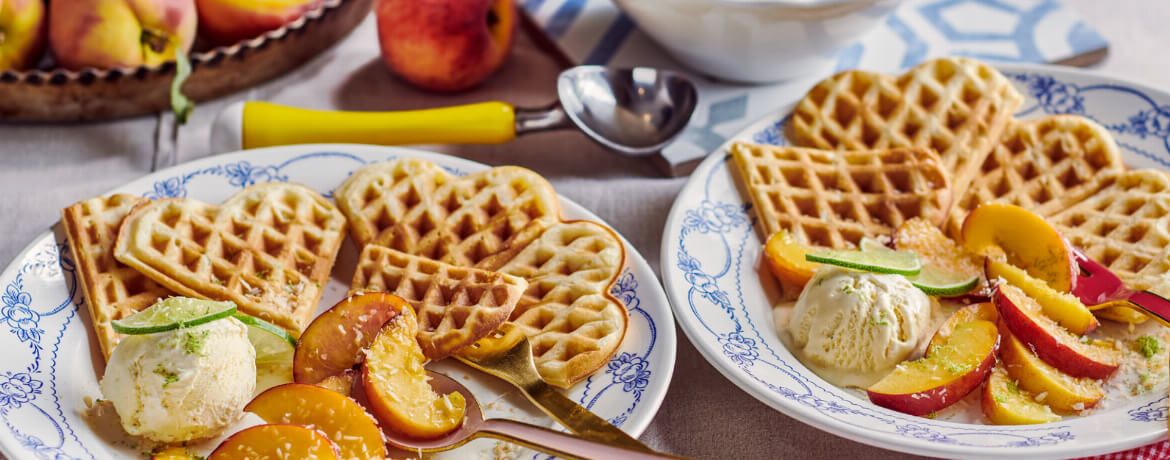 Limettenwaffeln mit Kokospfirsichen für 4 Personen von lidl-kochen.de