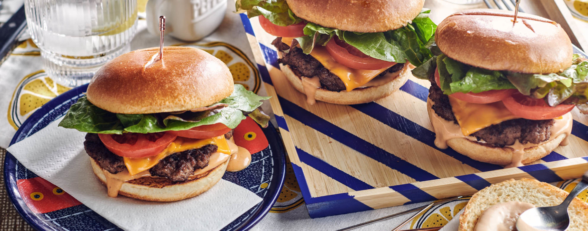 Klassischer Smashed Cheeseburger für 4 Personen von lidl-kochen.de