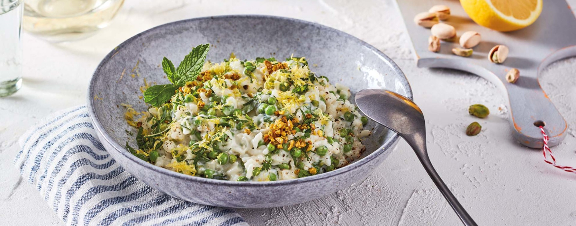 Cremiger Erbsen-Minz-Risotto mit gerösteten Pistazien für 4 Personen von lidl-kochen.de