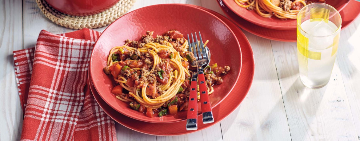 One Pot Pasta Bolognese für 4 Personen von lidl-kochen.de