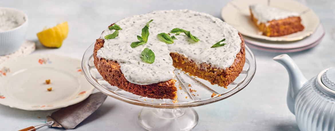 Veganer Carrot-Cake mit Zitronen-Minz-Frosting für 16 Personen von lidl-kochen.de