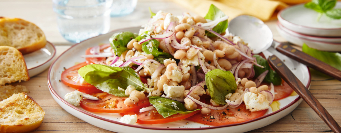 Frischer Bohnen-Basilikum-Salat mit Tomaten für 4 Personen von lidl-kochen.de