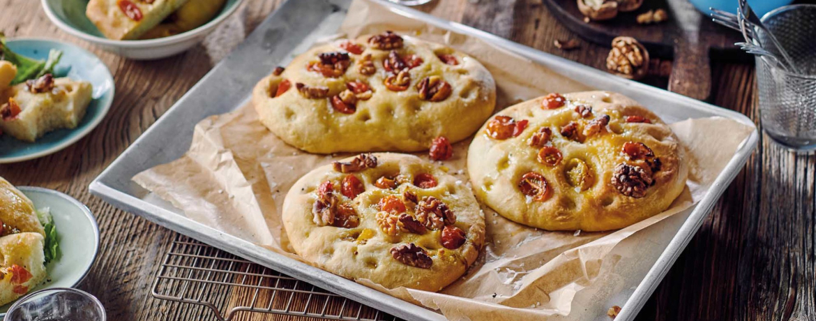 Tomaten-Walnuss-Focaccia für 10 Personen von lidl-kochen.de