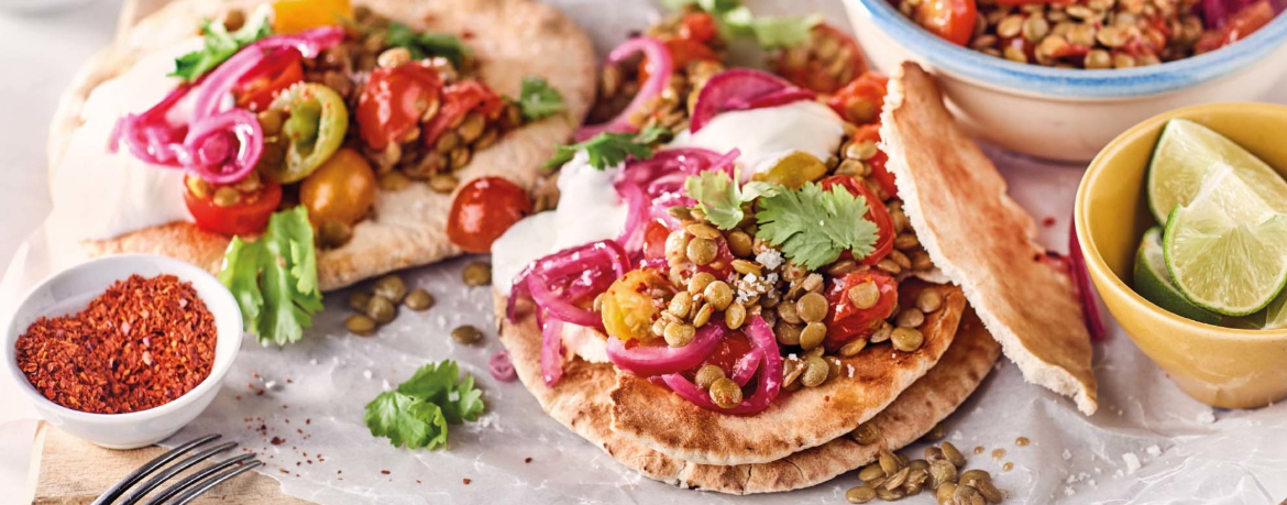 Pita mit scharfen Linsen und Pickled Onions für 4 Personen von lidl-kochen.de