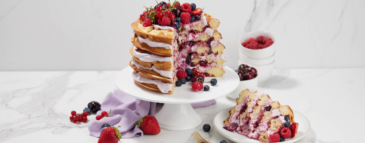 Waffeltorte mit roter Grütze für 16 Personen von lidl-kochen.de