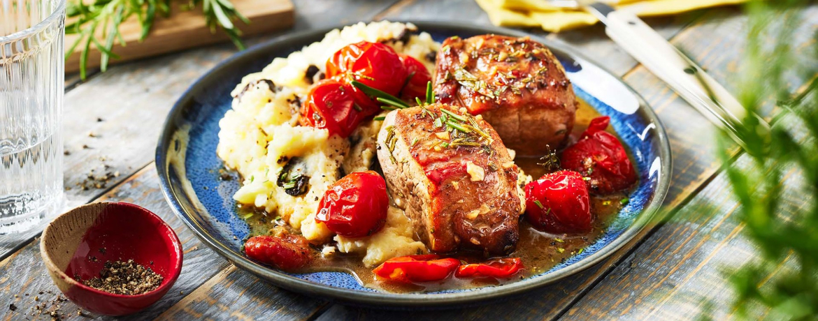 Schweinefilet mit Oliven-Kartoffelpüree und Cherrytomaten für 4 Personen von lidl-kochen.de