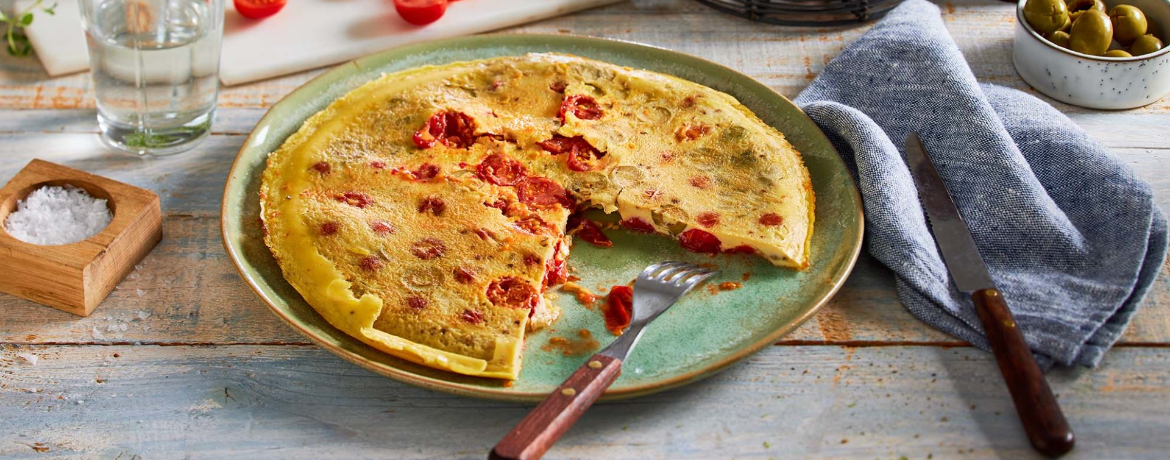 Tomaten-Omelett mit grünen Oliven für 4 Personen von lidl-kochen.de