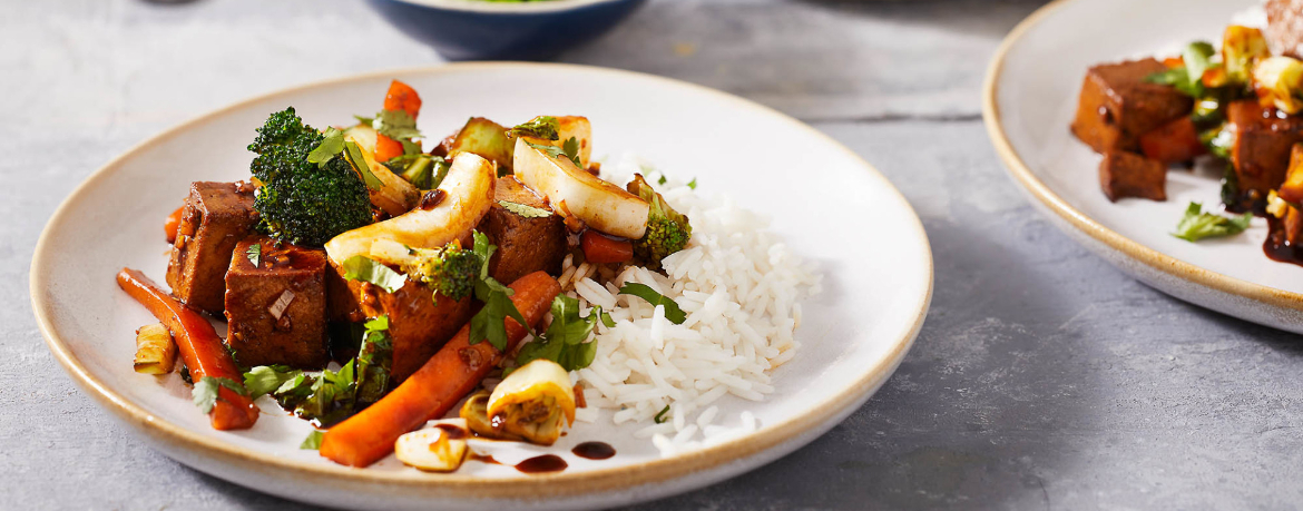 Tofu Stir Fry mit Pak Choi, Brokkoli und Karotte für 4 Personen von lidl-kochen.de