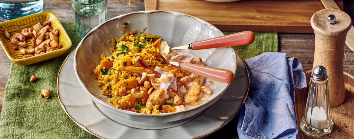 Hähnchenbrust mit Currybulgur, Aprikosen-Kokos-Sauce und Cashews für 4 Personen von lidl-kochen.de